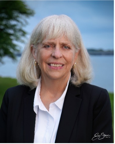 Headshot of Sharon Bomer Lauritsen.