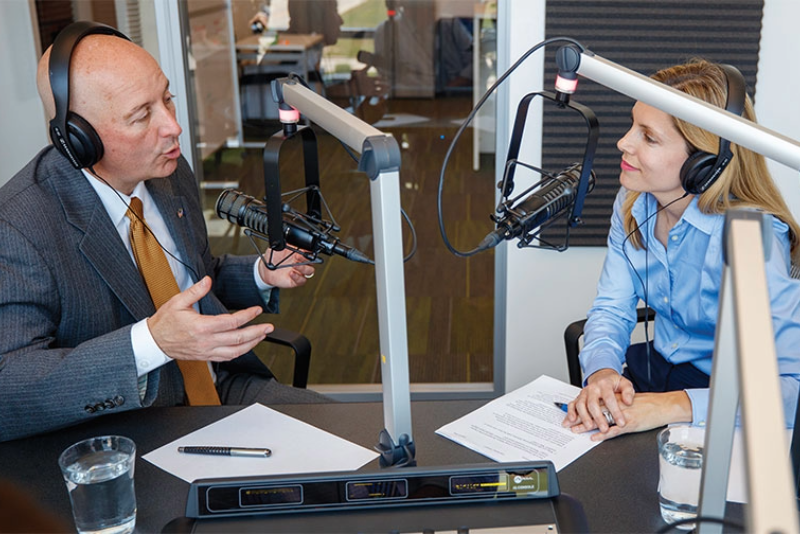 Jill O'Donnell and Pete Ricketts talking