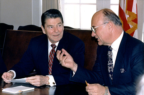 Clayton Yeutter and President Ronald Reagan.